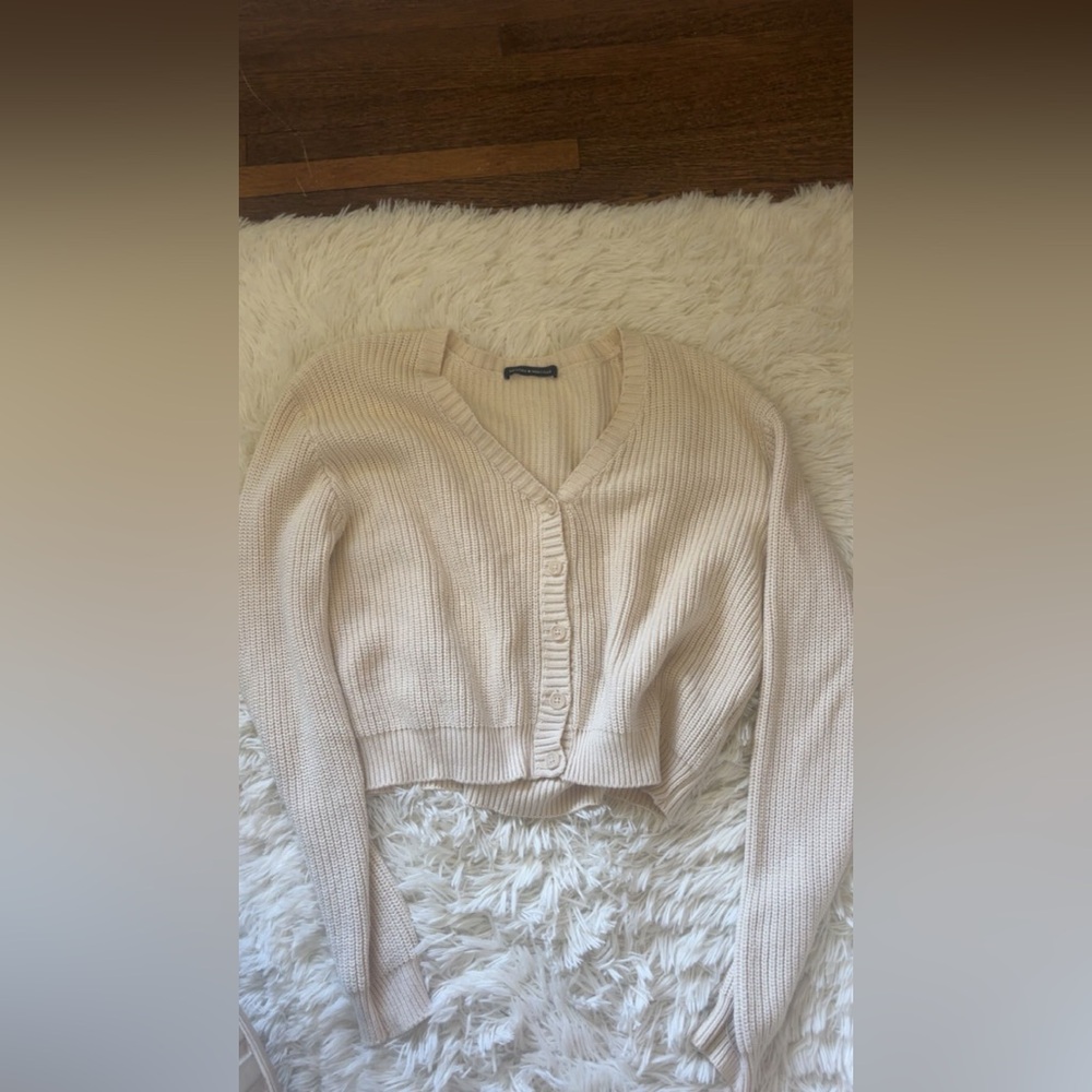 Brandy Mellville Cream Knit Cardigan Sweater